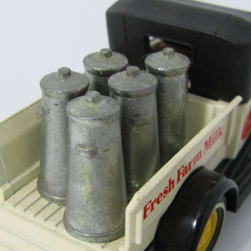 Matchbox Models of Yesteryear Ford Model A milk truck model car