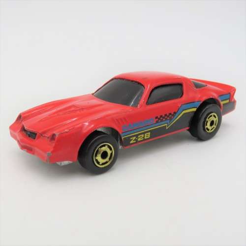 1986 Hot Wheels Camaro Z28 toy car with gold hot ones wheels