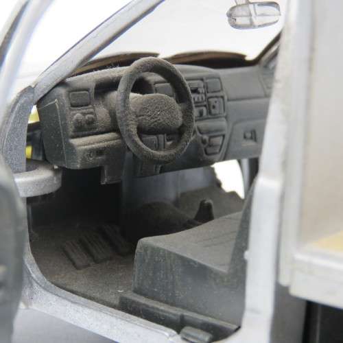 Maisto Ford F-350 super duty pick-up truck model - Scale 1/27