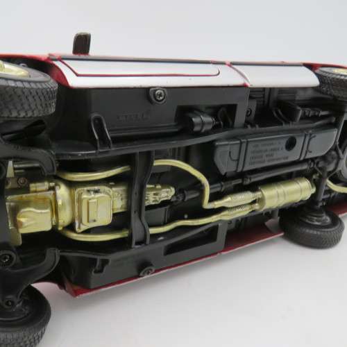 ERTL Dodge RAM 2500 pickup truck model car - Scale 1/18