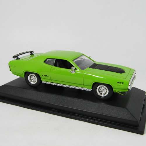 Delprado Road Signature 1971 GTX model car - scale 1/43