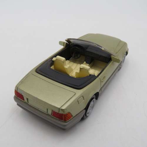 NewRay 1992 Mercedes-Benz 600 SL convertible model car - Scale 1/43