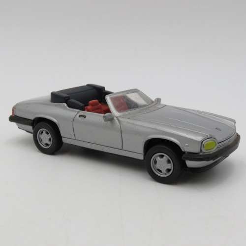 NewRay 1988 Jaguar XJ-5 V12 model car - Scale 1/43