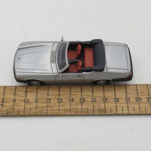 NewRay 1988 Jaguar XJ-5 V12 model car - Scale 1/43