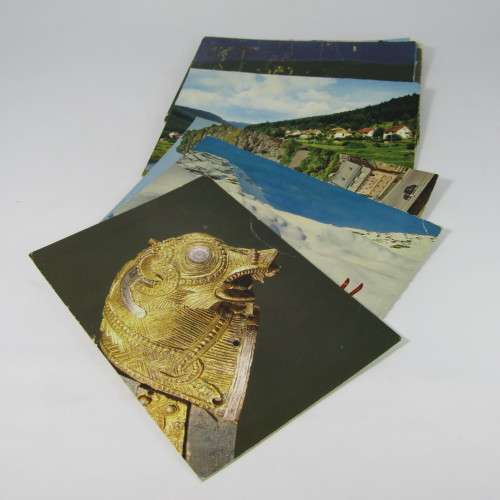 Lot of 100 vintage post cards with stamps - from all over the world