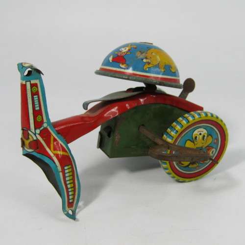 Lot of vintage tinplate toys - some parts missing