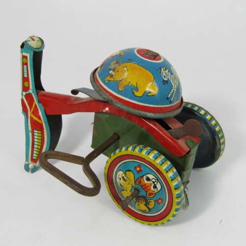 Lot of vintage tinplate toys - some parts missing