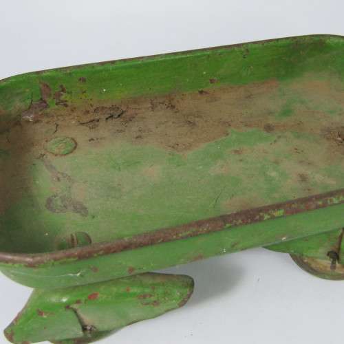 Vintage hand mate metal to trailer - damaged