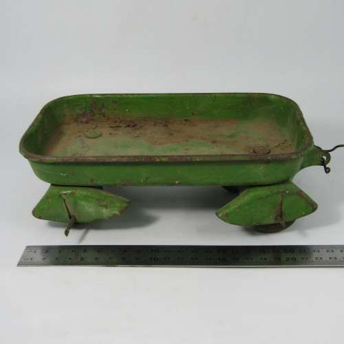 Vintage hand mate metal to trailer - damaged