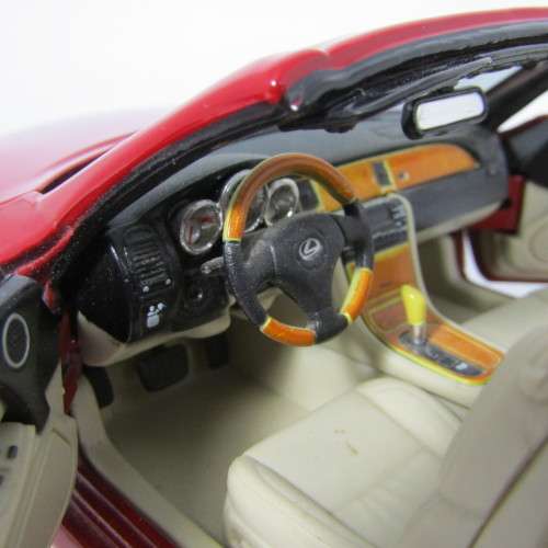 Maisto Lexus SC430 convertible model car - scale 1/18