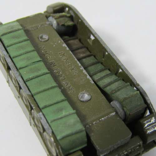 Benbros die-cast combat tank - tracks broken