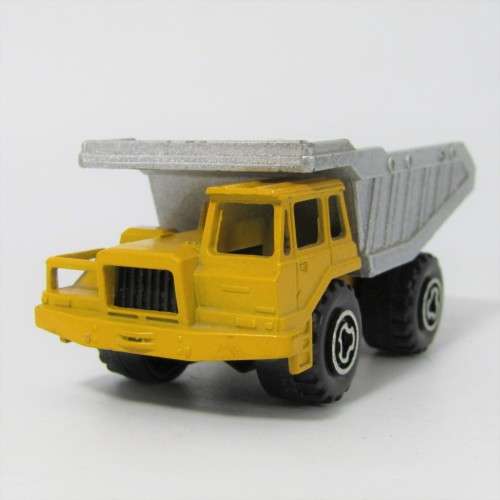 Majorette #274 Benne Carriere dump truck toy car - scale 1/100
