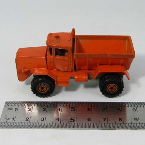 Vintage Hot Wheels Oshkosh snow plow truck - scoop missing