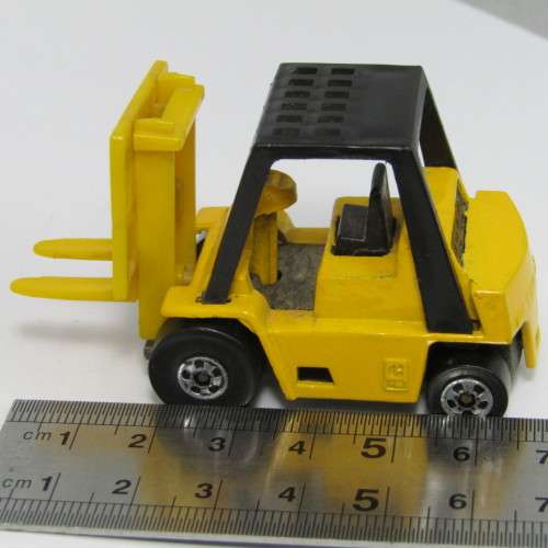 Vintage Hot Wheels Caterpillar fork lift toy car
