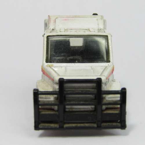 Matchbox Scania T142 truck toy car - scale 1/80
