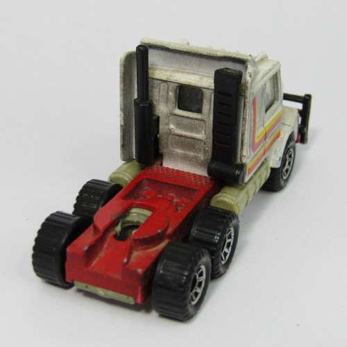 Matchbox Scania T142 truck toy car - scale 1/80