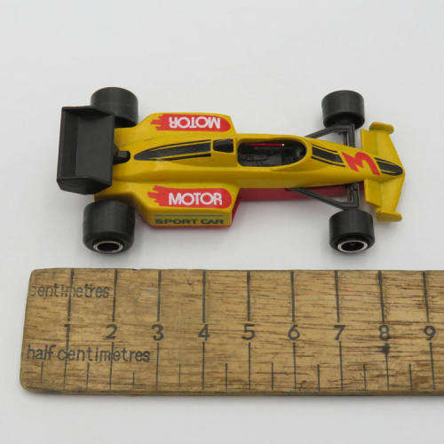 NovaCar #112 Formula racing toy car