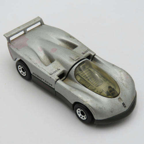 Matchbox Oldsmobile Aerotech toy car - Scale 1/66