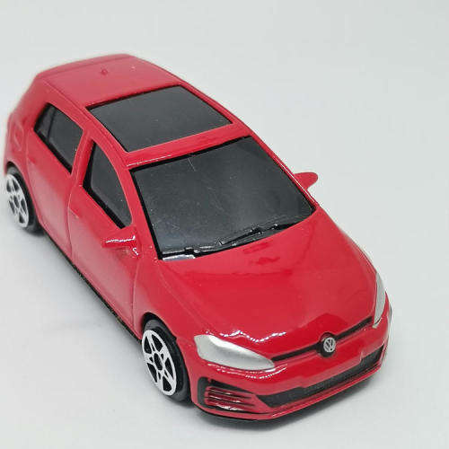 Maisto Volkswagen Golf GTi toy car