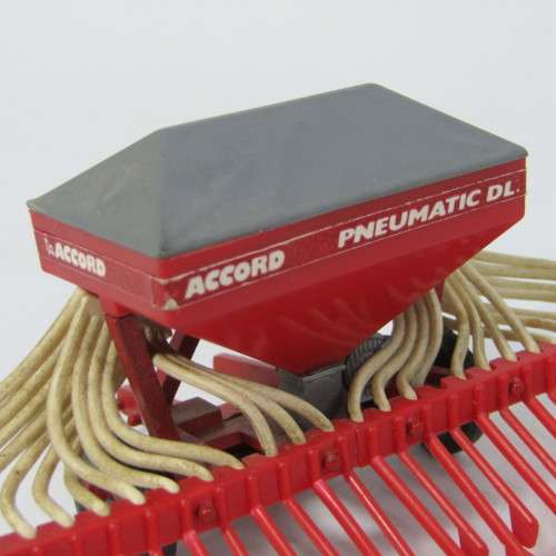 Britains Accord Pneumatic seed drill model - scale 1/32