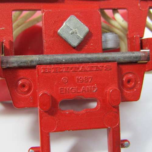 Britains Accord Pneumatic seed drill model - scale 1/32