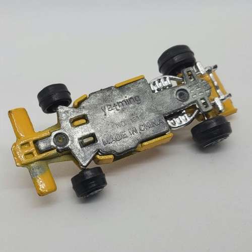 Yatming #1311 Formula racing toy car
