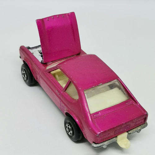 Matchbox Superfast #54 Ford Capri toy car - opening bonnet
