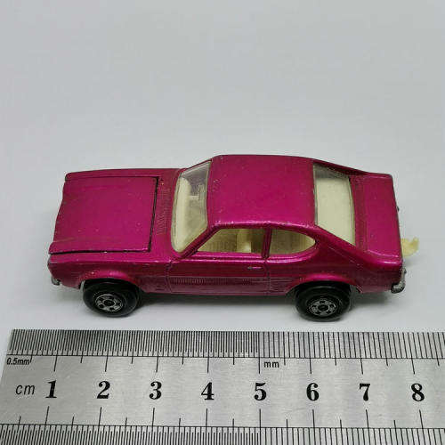 Matchbox Superfast #54 Ford Capri toy car - opening bonnet