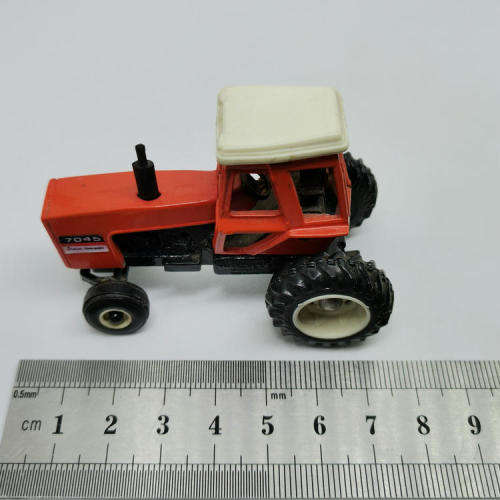 ERTL Allis - Chalmers 7045 die-cast tractor - scale 1/64