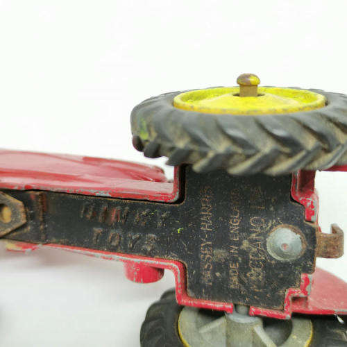 Meccano Dinky Toys Massey-Harris die-cast toy tractor - no steering and seat