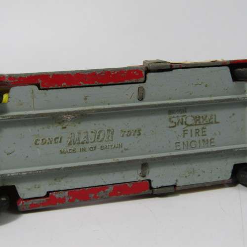 Corgi Major Simon Snorkel Fire engine die-cast toy truck - extension boom broken