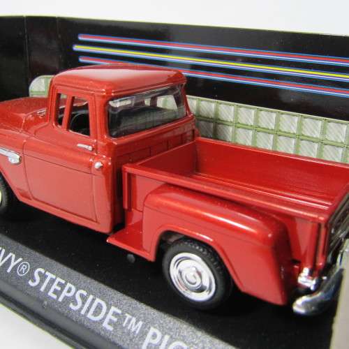 Motor Max American Classics 1955 Chevy Stepside pickup in original box - scale 1/43