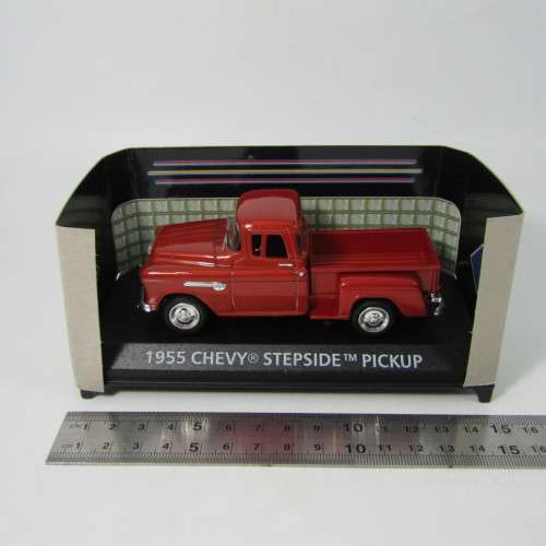Motor Max American Classics 1955 Chevy Stepside pickup in original box - scale 1/43