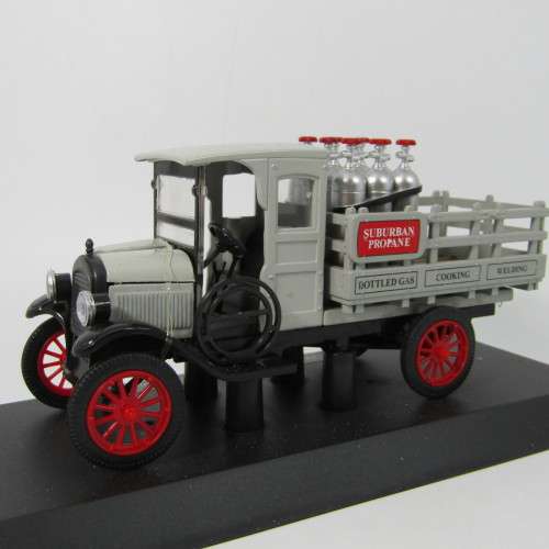 New Ray Classic Collection 1923 Chevy Series D 1 ton truck model car in original box - scale 1/32