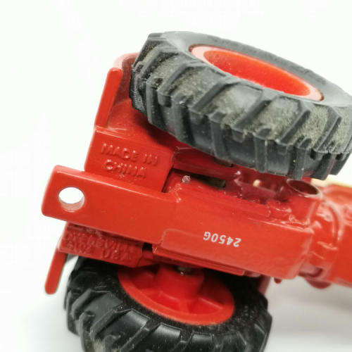 ERTL Case 600 die-cast tractor - scale 1/64