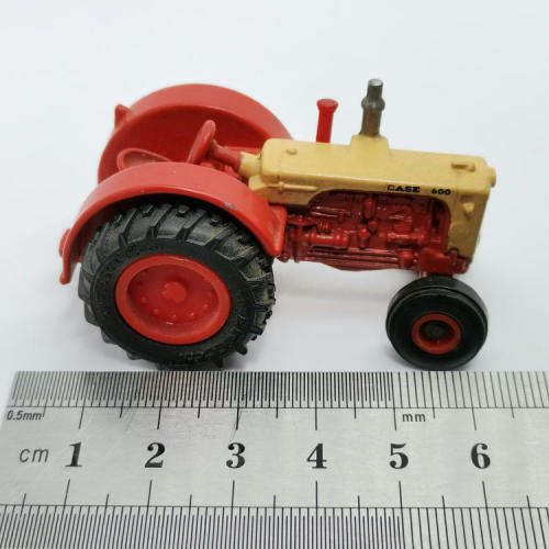 ERTL Case 600 die-cast tractor - scale 1/64