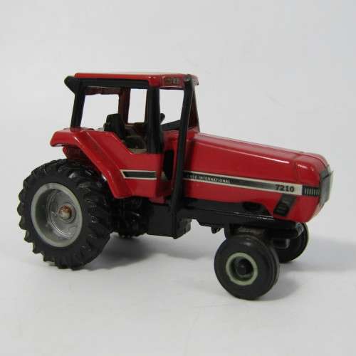 ERTL CASE International 7210 die-cast tractor with trailer - scale 1/64