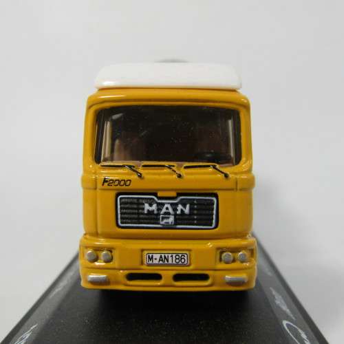 Automaxx MAN F2000 Concrete die-cast truck in box - scale 1/72