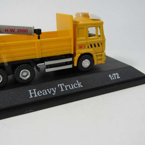 Automaxx MAN F2000 Heavy truck with crane in box - scale 1/72