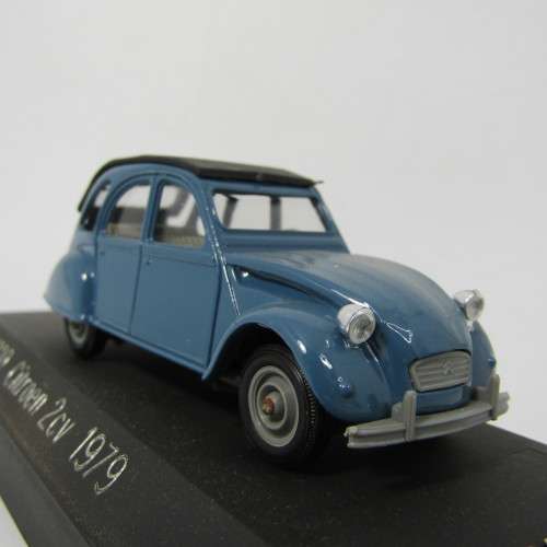 Solido #1820 Citroen 2CV 1979 die-cast model car - scale 1/43 - case cracked