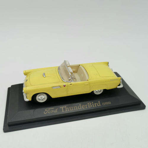 Road Signature 1955 Ford Thunderbird die-cast model car - Mirror missing - Scale 1/43