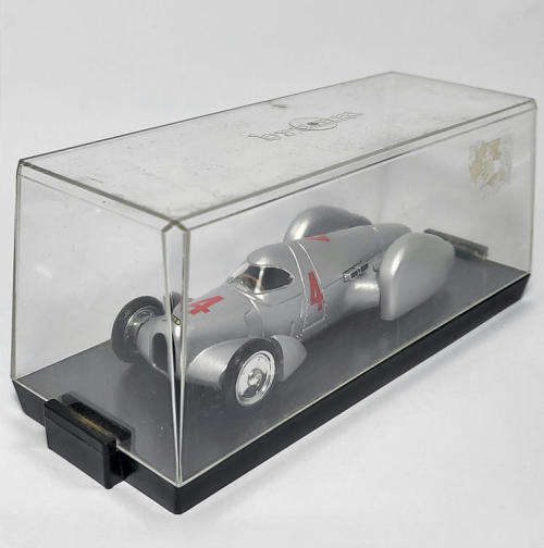 Brumm Auto Union Rekordwagen #4 die-cast racing model car - Scale 1/43