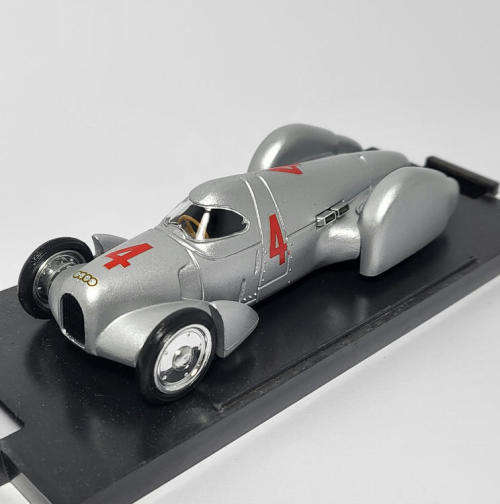 Brumm Auto Union Rekordwagen #4 die-cast racing model car - Scale 1/43
