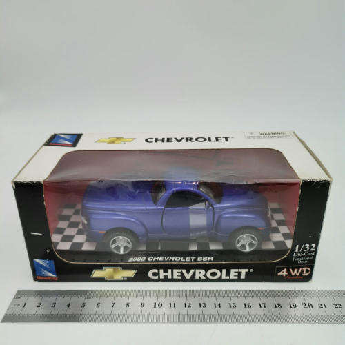 NewRay 2003 Chevrolet SSR die-cast model car - scale 1/32