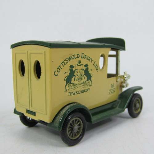 Lledo 1920 Ford Model T van - Cotteswold Dairy Ltd. promotional model car in box