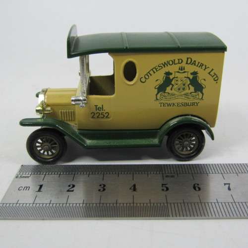 Lledo 1920 Ford Model T van - Cotteswold Dairy Ltd. promotional model car in box
