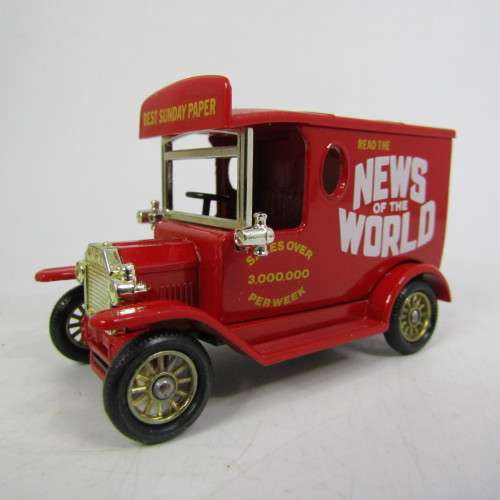 Lledo 1920 Ford Model T van - News of the World promotional model car in box
