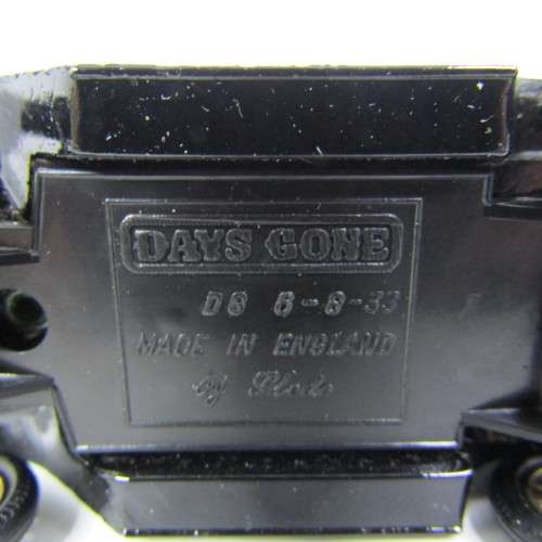 Lledo Days Gone 1920 Ford Model T van -  Joseph Lucas Ltd. model car in box