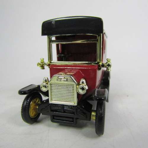 Lledo 1920 Ford Model T van - 1990 Days Gone collectors club promotional model car in box