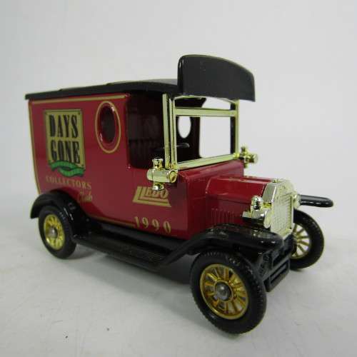 Lledo 1920 Ford Model T van - 1990 Days Gone collectors club promotional model car in box